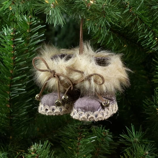 Northlight 8" Alaskan Style Knit Booties Ornament 7 Northlight 8" Alaskan Style Knit Booties Ornament - Image 5