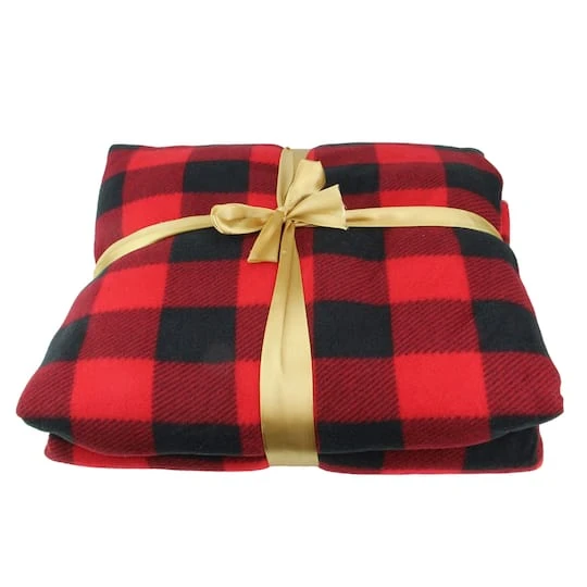 Northlight Black & Red Buffalo Plaid Christmas Throw Cover With Sherpa Backing 8 Northlight Black & Red Buffalo Plaid Christmas Throw Cover With Sherpa Backing - Image 6