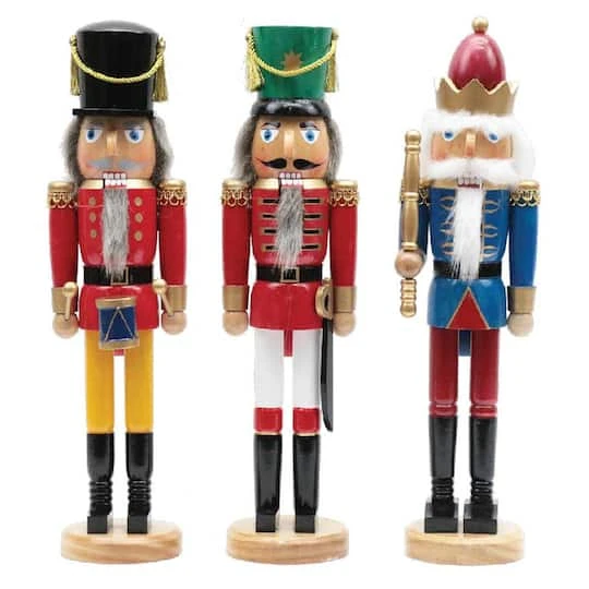 Santa's Workshop 15" European Nutcracker Set 4 Santa's Workshop 15" European Nutcracker Set - Image 2