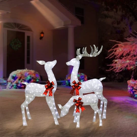 3-Piece Outdoor Pre-Lit Silver Deer Family 5 3-Piece Outdoor Pre-Lit Silver Deer Family - Image 3