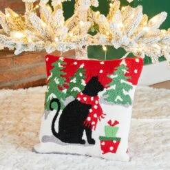 Glitzhome® Hooked Christmas Cat Throw Pillow -Michaels X-Mas Decor D479540S 2