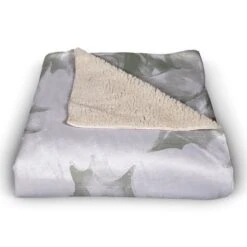 Holly Berry Leaves 50x60 Sherpa Fleece Blanket -Michaels X-Mas Decor D518596S 2