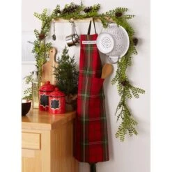 DII® Vintage Holiday Tartan Chef Apron -Michaels X-Mas Decor D539830S 8