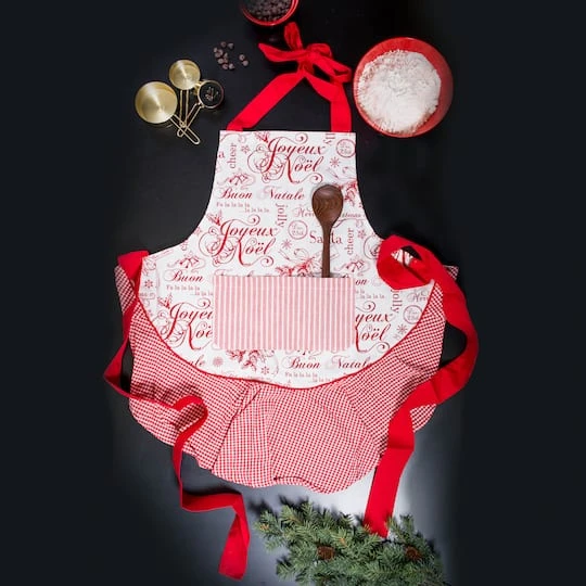DII® Vintage Christmas Ruffle Apron 6 DII® Vintage Christmas Ruffle Apron - Image 4