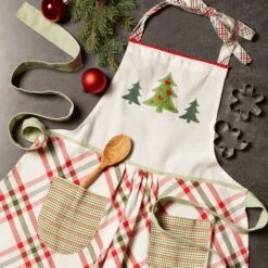DII® Jolly Tree Collection Apron 19 DII® Jolly Tree Collection Apron -Michaels X-Mas Decor D539845S 6