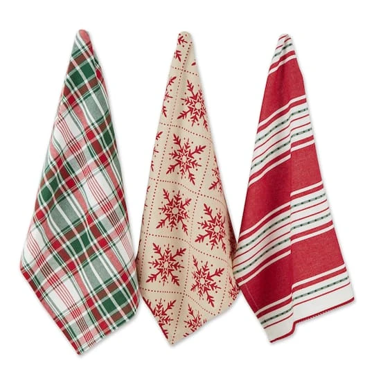 DII® Assorted Scandinavian Snowflakes Dishtowel Set 4 DII® Assorted Scandinavian Snowflakes Dishtowel Set - Image 2