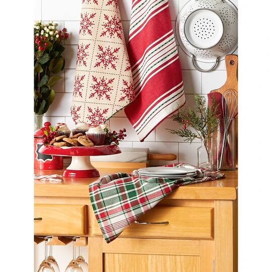DII® Assorted Scandinavian Snowflakes Dishtowel Set 14 DII® Assorted Scandinavian Snowflakes Dishtowel Set - Image 12