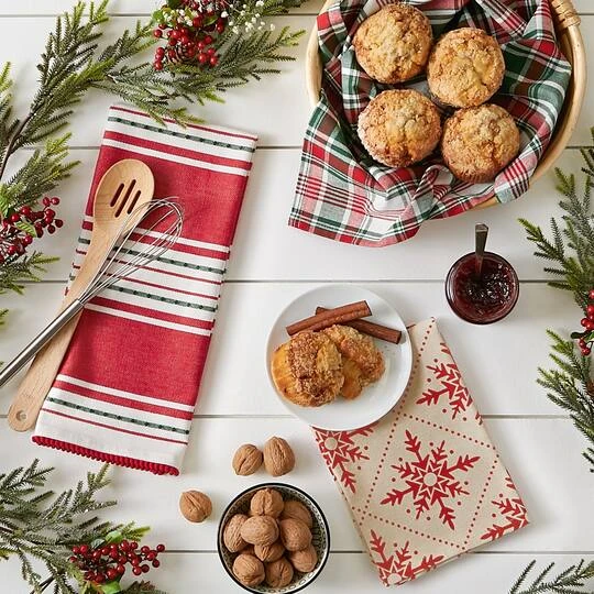 DII® Assorted Scandinavian Snowflakes Dishtowel Set 10 DII® Assorted Scandinavian Snowflakes Dishtowel Set - Image 8