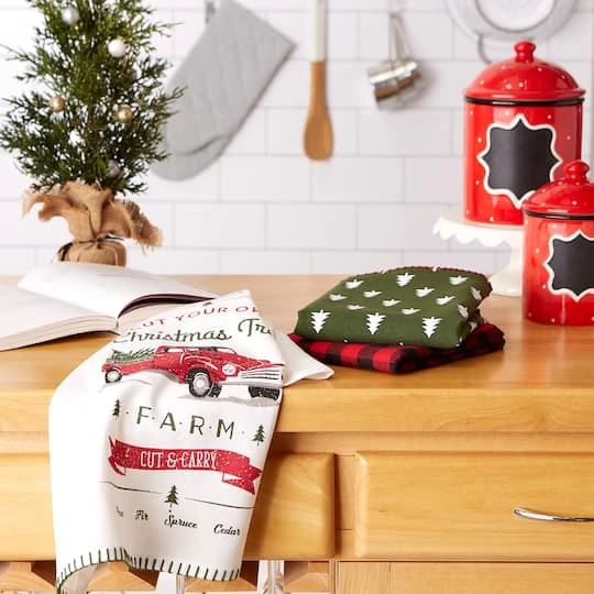 DII® Christmas Truck Dishtowels Set 8 DII® Christmas Truck Dishtowels Set - Image 6