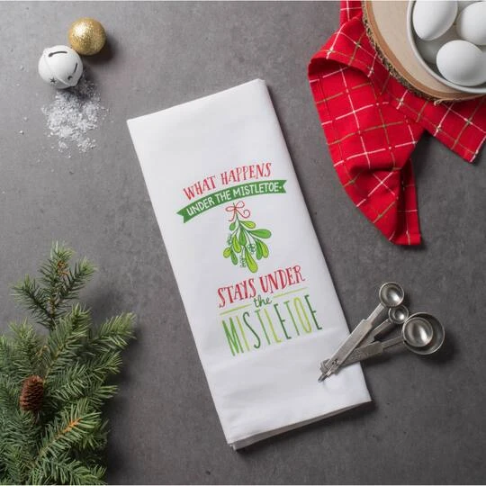 DII® Under The Mistletoe Holiday Dishtowel Set 9 DII® Under The Mistletoe Holiday Dishtowel Set - Image 7