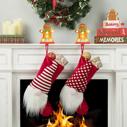 Glitzhome® 7.25'' Marquee LED Gingerbread Man Christmas Stocking Holder 6 Glitzhome® 7.25'' Marquee LED Gingerbread Man Christmas Stocking Holder - Image 4