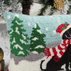 Glitzhome® Hooked Christmas Dog Pillow -Michaels X-Mas Decor D652353S 3