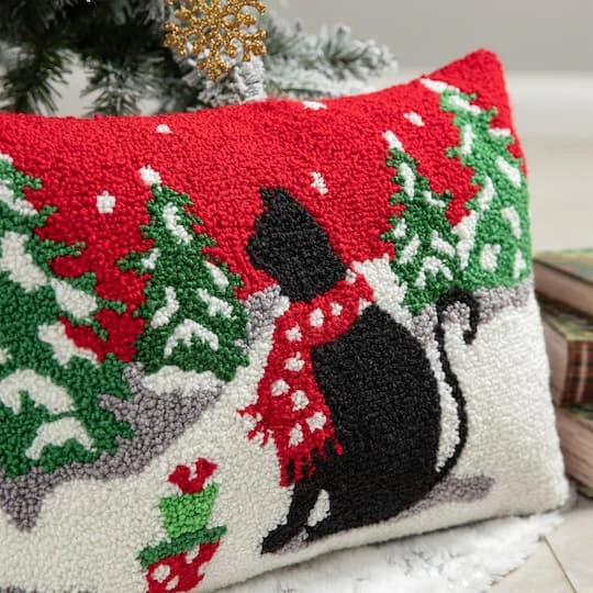 Glitzhome® Hooked Christmas Cat Pillow 7 Glitzhome® Hooked Christmas Cat Pillow - Image 5